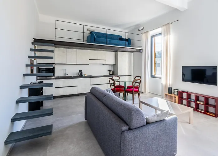 Boccadasse Chic Urban Retreat